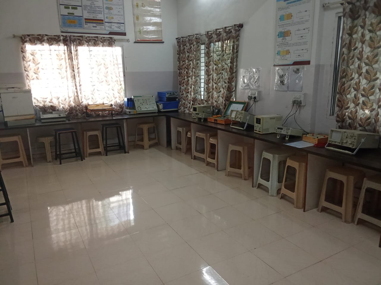 Basic Electronics Lab